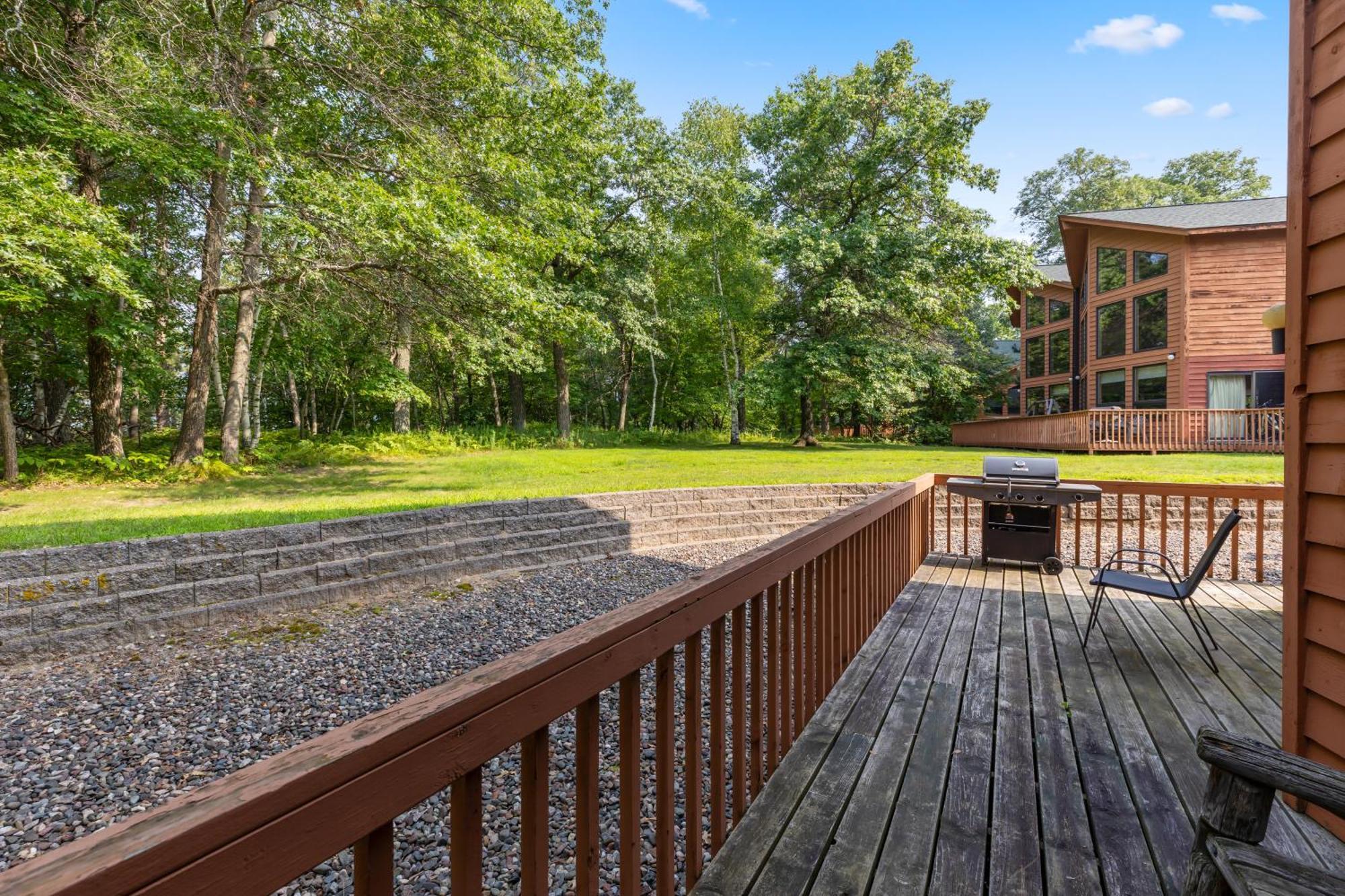 Causeway On Gull Resort Lake Shore Extérieur photo